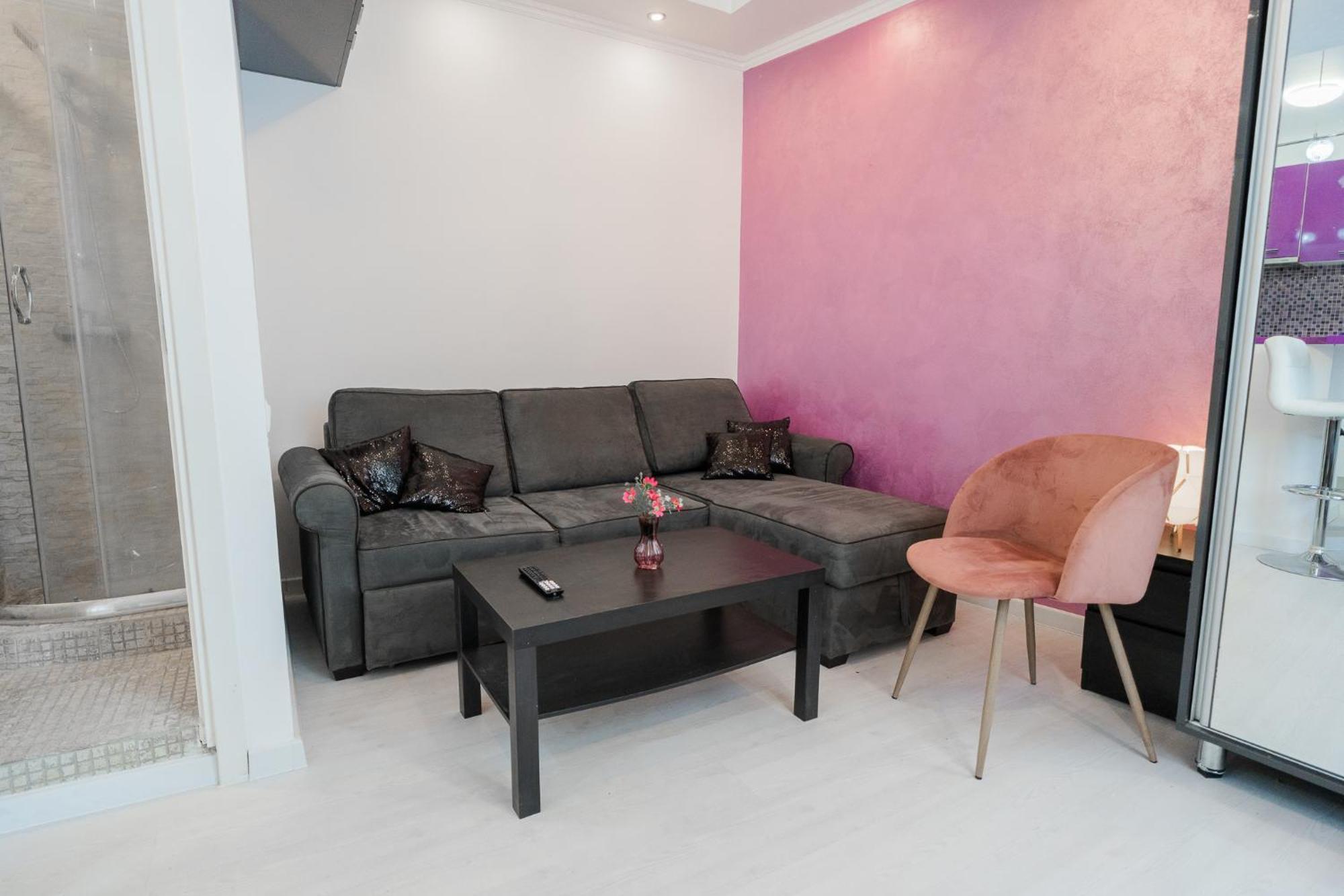 Ultra Central White & Lila Studio Bucureşti Ngoại thất bức ảnh